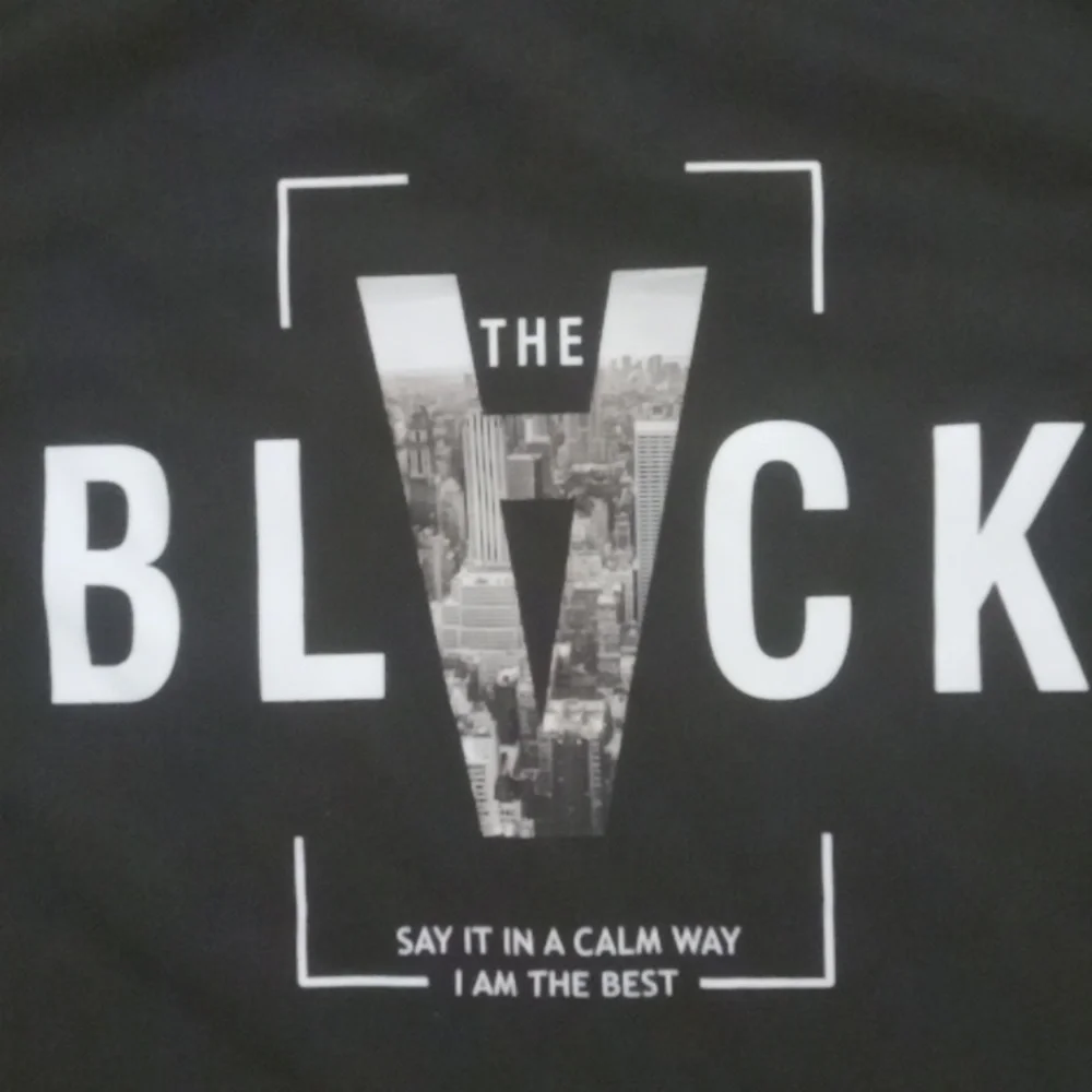 Black Shein Tee - Picture 2 of 3